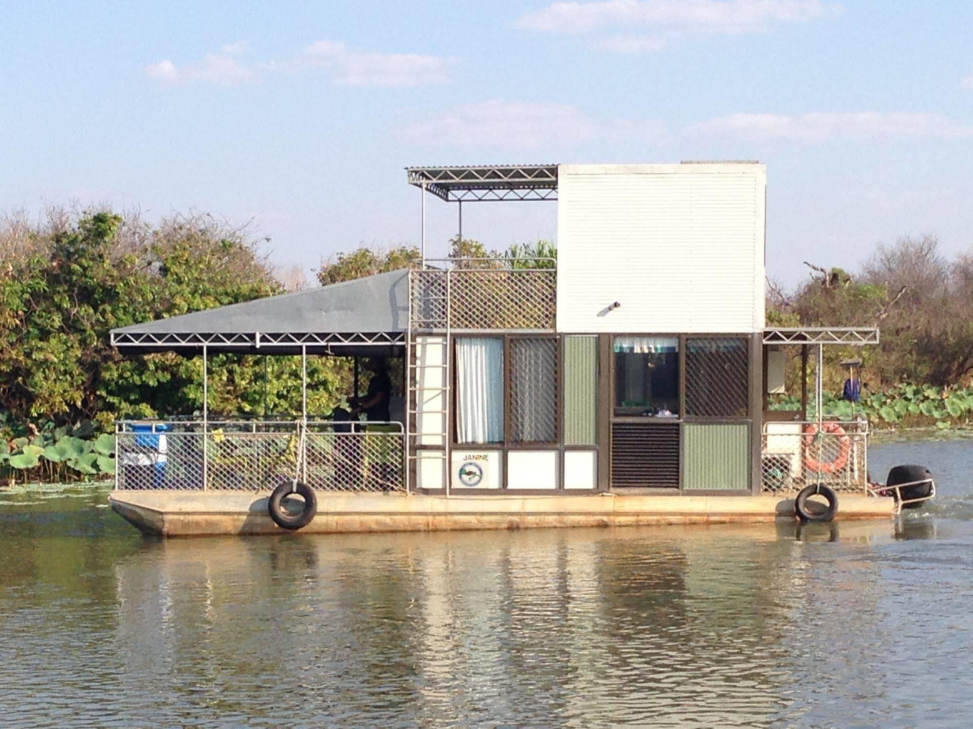 Corroboree Houseboats Marrakai 外观 照片