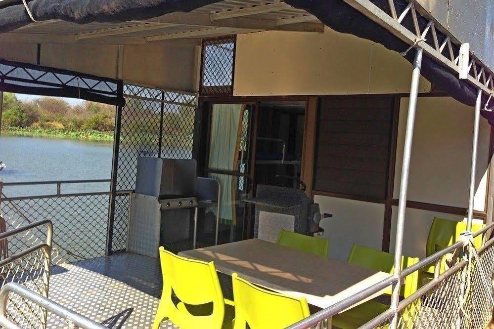 Corroboree Houseboats Marrakai 外观 照片