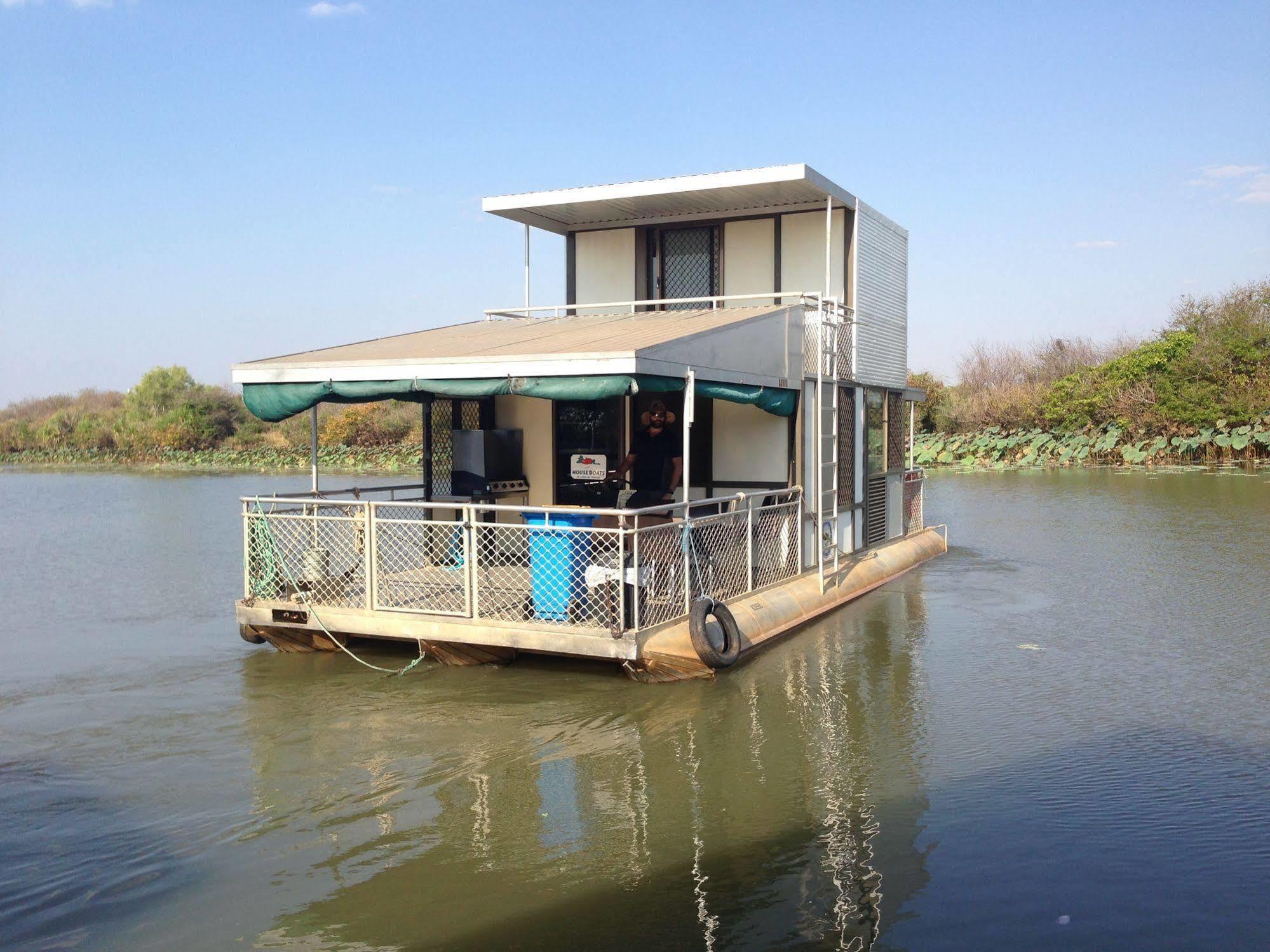 Corroboree Houseboats Marrakai 外观 照片